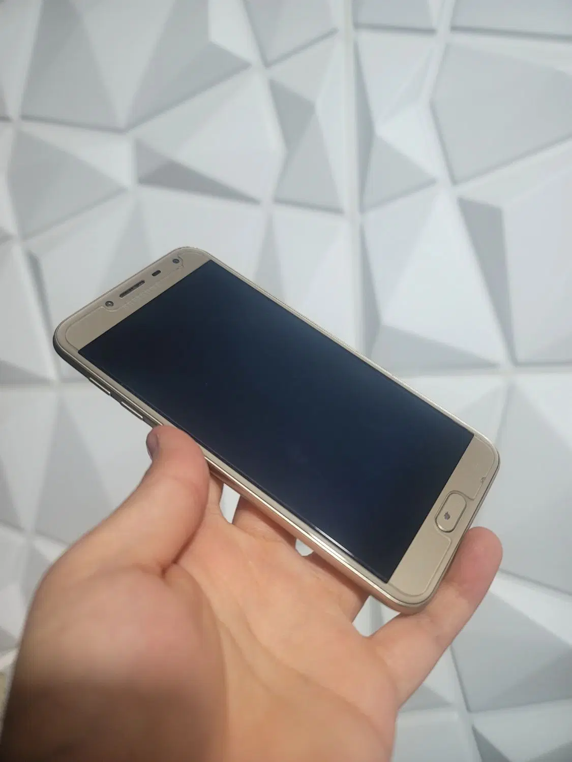 گوشی Galaxy j4 تمیز|موبایل|اصفهان, شفق|دیوار
