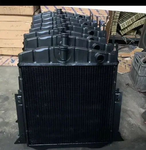 رادیاتور خاور مینی بوس نیسان|قطعات یدکی و لوازم جانبی|همدان, |دیوار