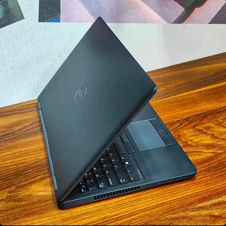 لپ تاپ DELL مدل 5570 با پردازنده HQ|رایانه همراه|بجنورد, |دیوار