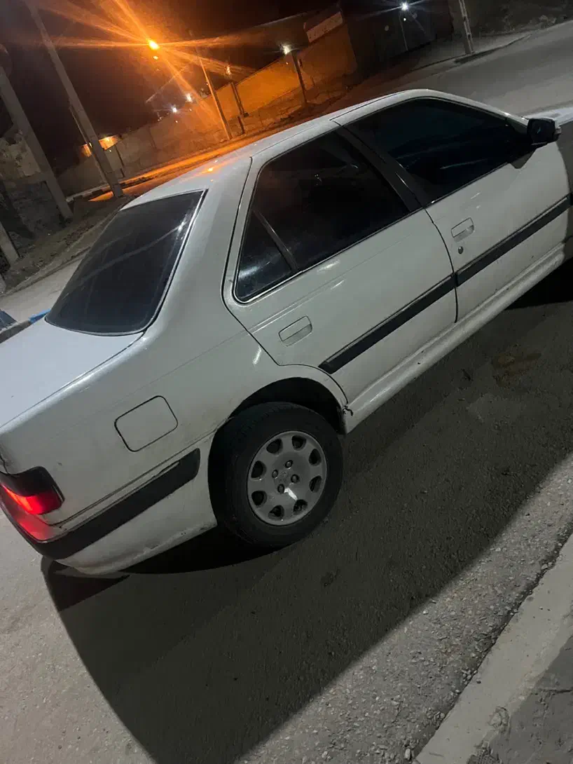 پژو پارس 88گیج وسط|خودرو سواری و وانت|اصفهان, باغ زرشک|دیوار