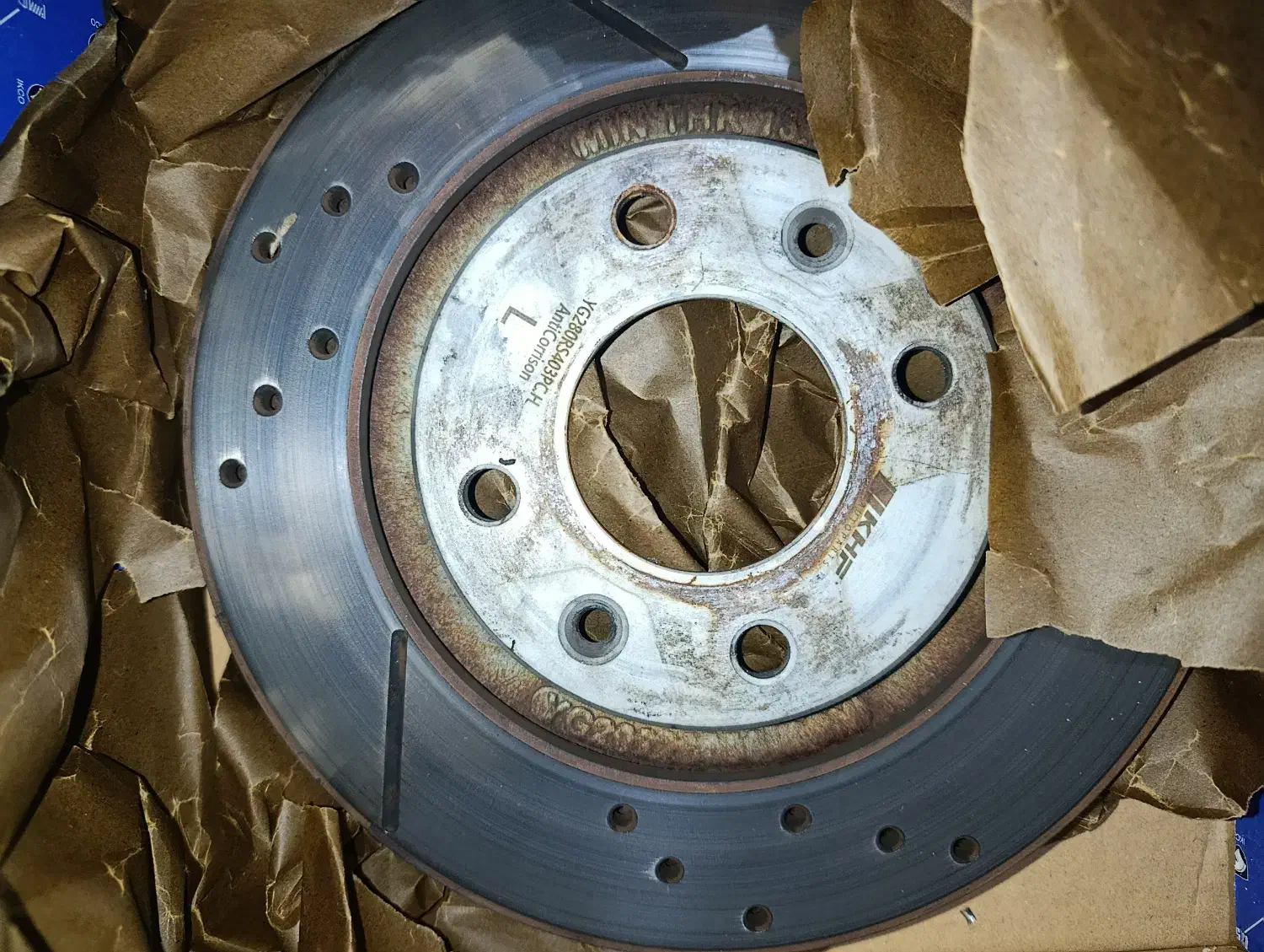 لوازم خودرو|قطعات یدکی و لوازم جانبی|اصفهان, شهرک شهید منتظری|دیوار