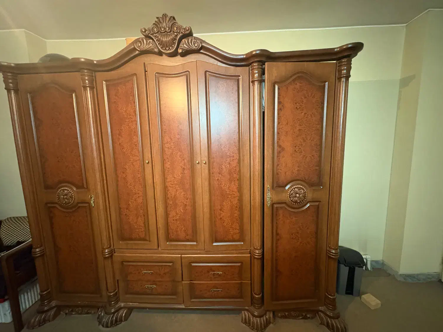 کمد مالزی|جاکفشی، کمد، دراور|اصفهان, چرخاب|دیوار