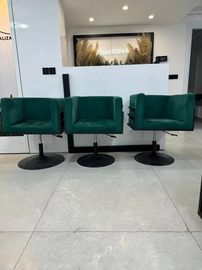 فروش صتدلی سالن زیبایی|آرایشگاه و سالنهای زیبایی|رشت, استقامت ۱|دیوار