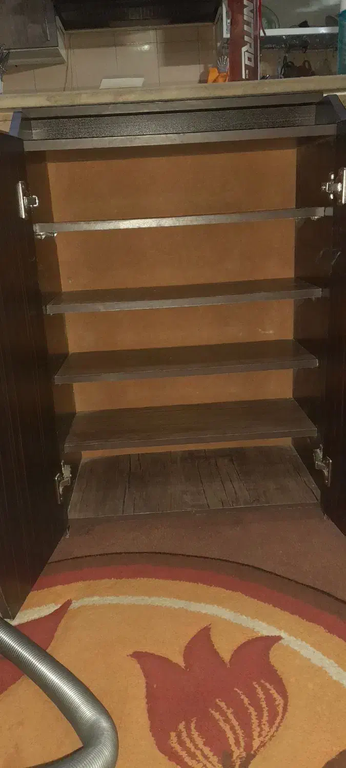 جاکفشی|جاکفشی، کمد، دراور|اصفهان, سودان|دیوار