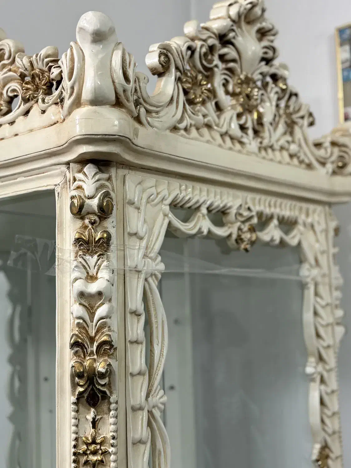 بوفه استخوانی|بوفه، ویترین، کنسول|آستارا, |دیوار