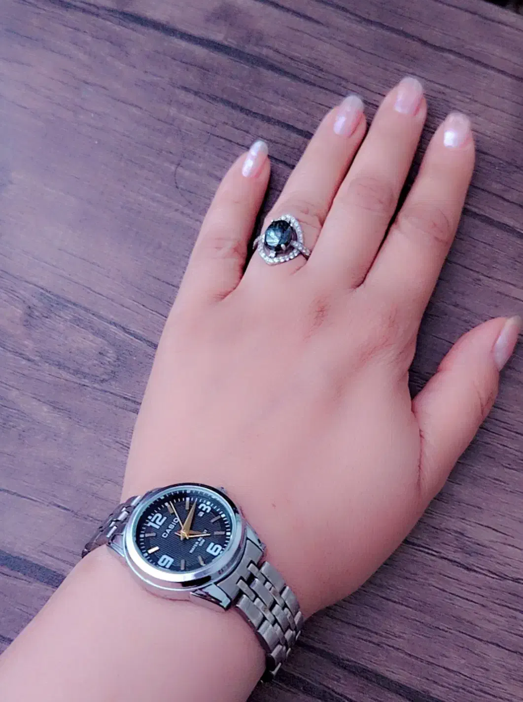 ساعت|ساعت|اردکان, |دیوار