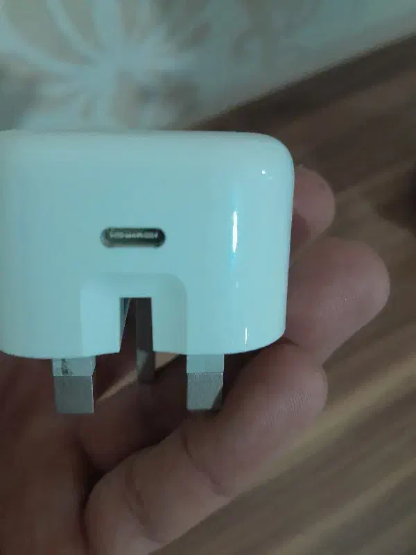 شارژر آیفون ۲۰ وات اصلی|لوازم جانبی موبایل و تبلت|خرمآباد, |دیوار