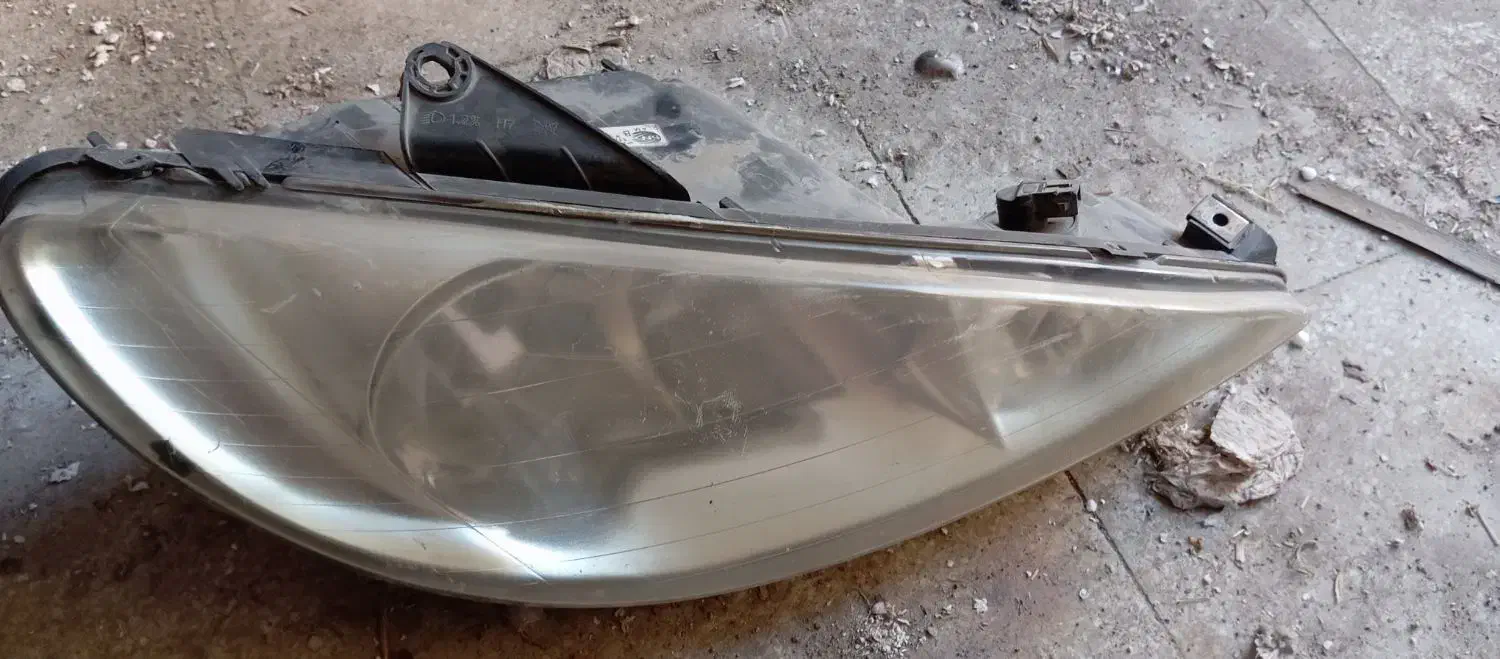 چراغ  جلو ۲۰۶|قطعات یدکی و لوازم جانبی|کرمانشاه, |دیوار