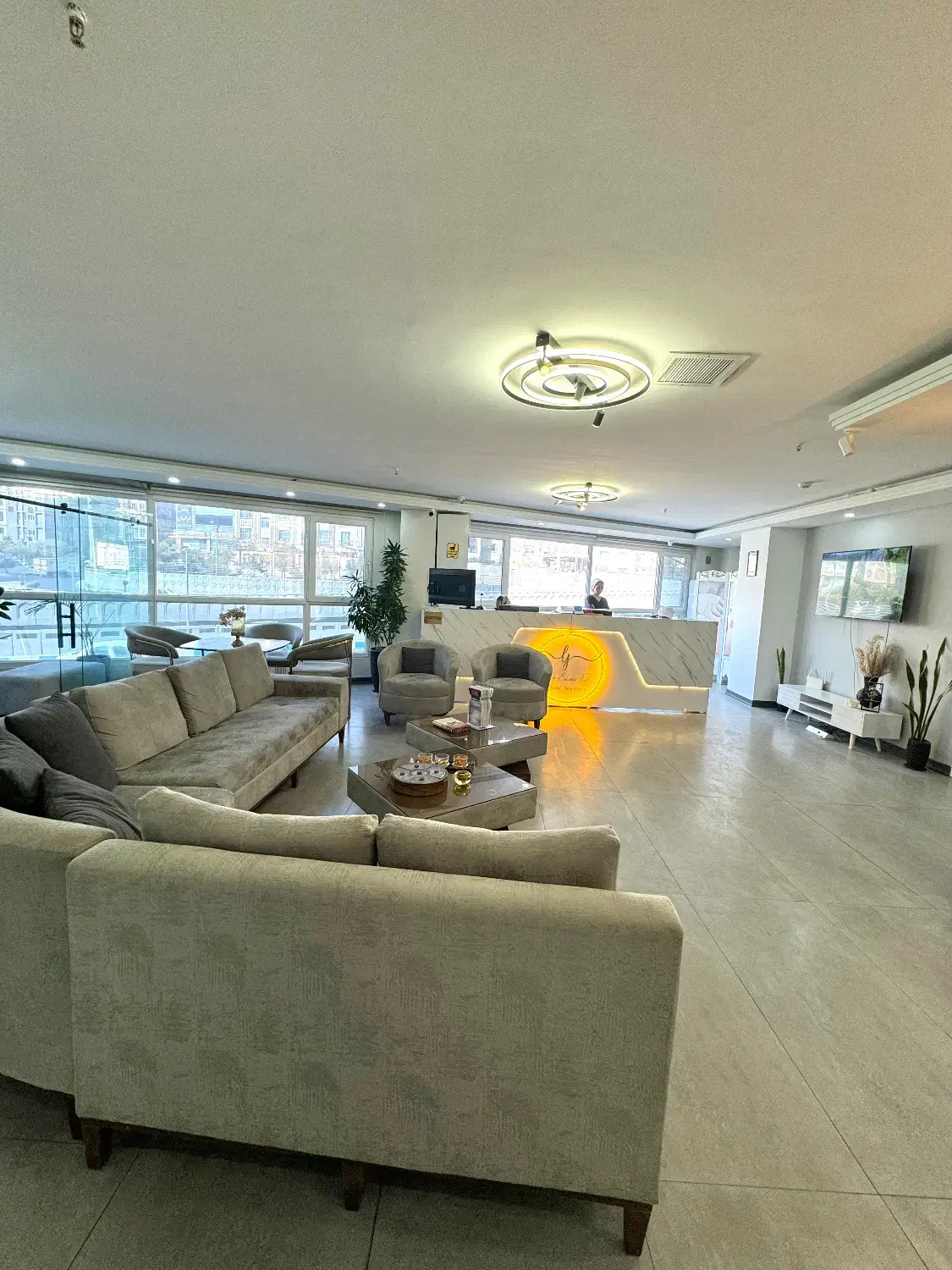 اپراتور لیزر|استخدام درمانی، زیبایی، بهداشتی|پرند, فاز ۲|دیوار