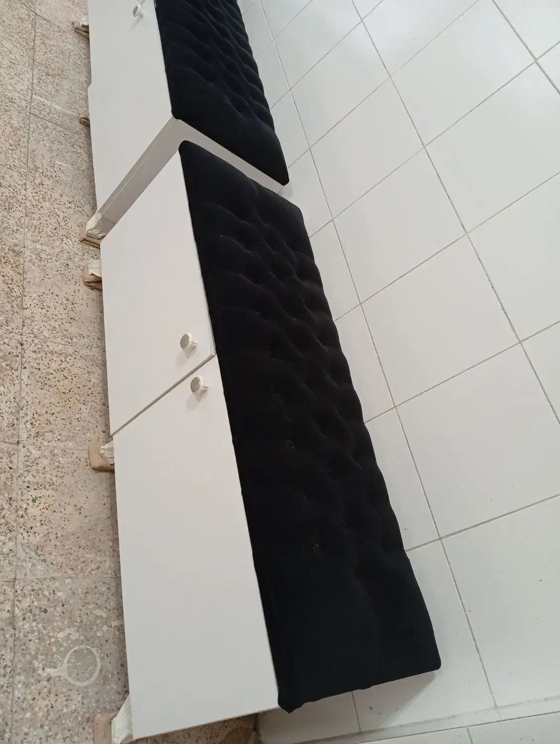 تجهیزات سالن زیبایی|آرایشگاه و سالن‌های زیبایی|لولمان, |دیوار