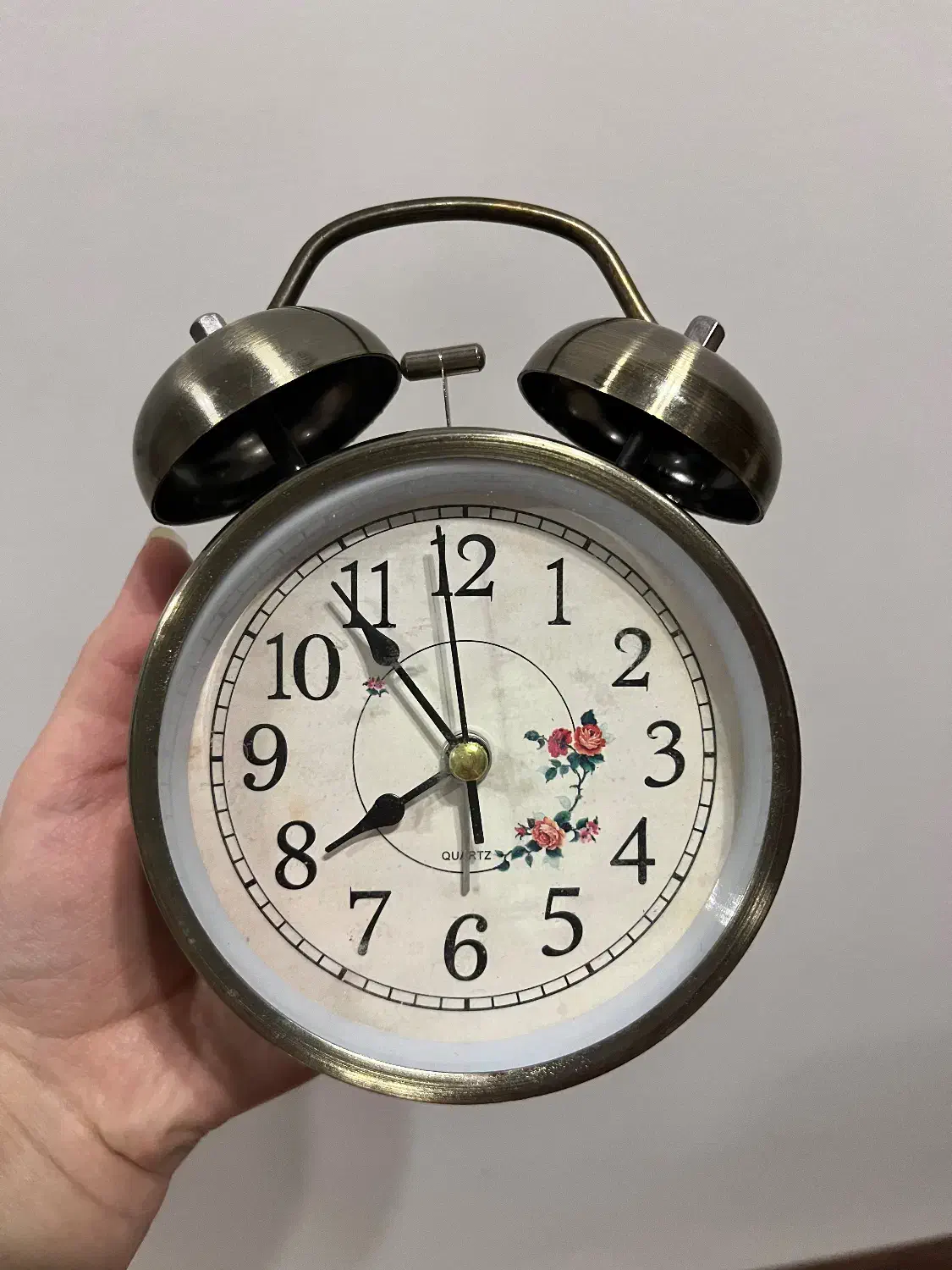 ساعت رومیزی فلزی QUARTZ|ساعت دیواری و تزئینی|تهران, هروی|دیوار