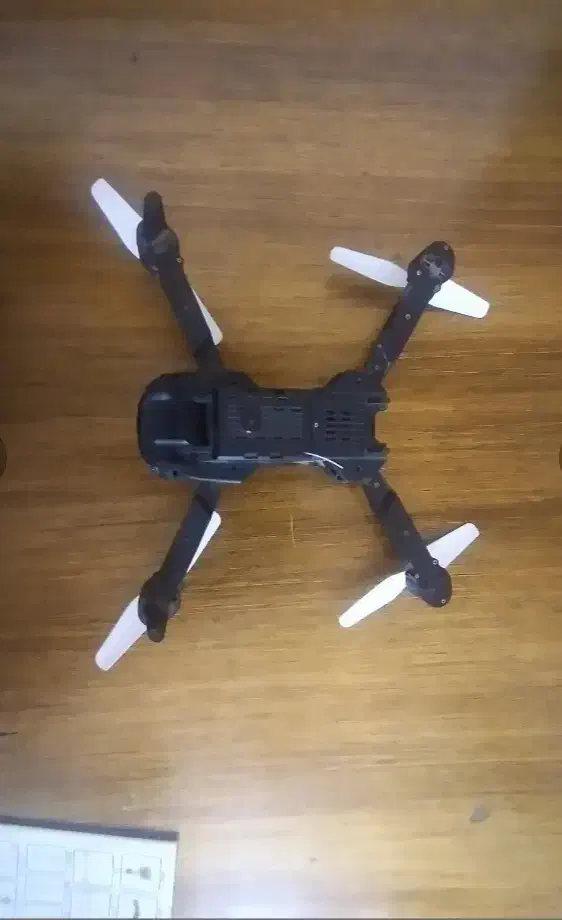 پهباد مینی تاشو سند دار|دوربین عکاسی و فیلم‌برداری|کرمان, |دیوار