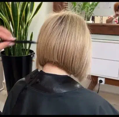 نیازمند ده تا مدل کوتاهی ژورنالی تکمیل البوم|خدمات آرایشگری و زیبایی|ری, حمزهآباد|دیوار