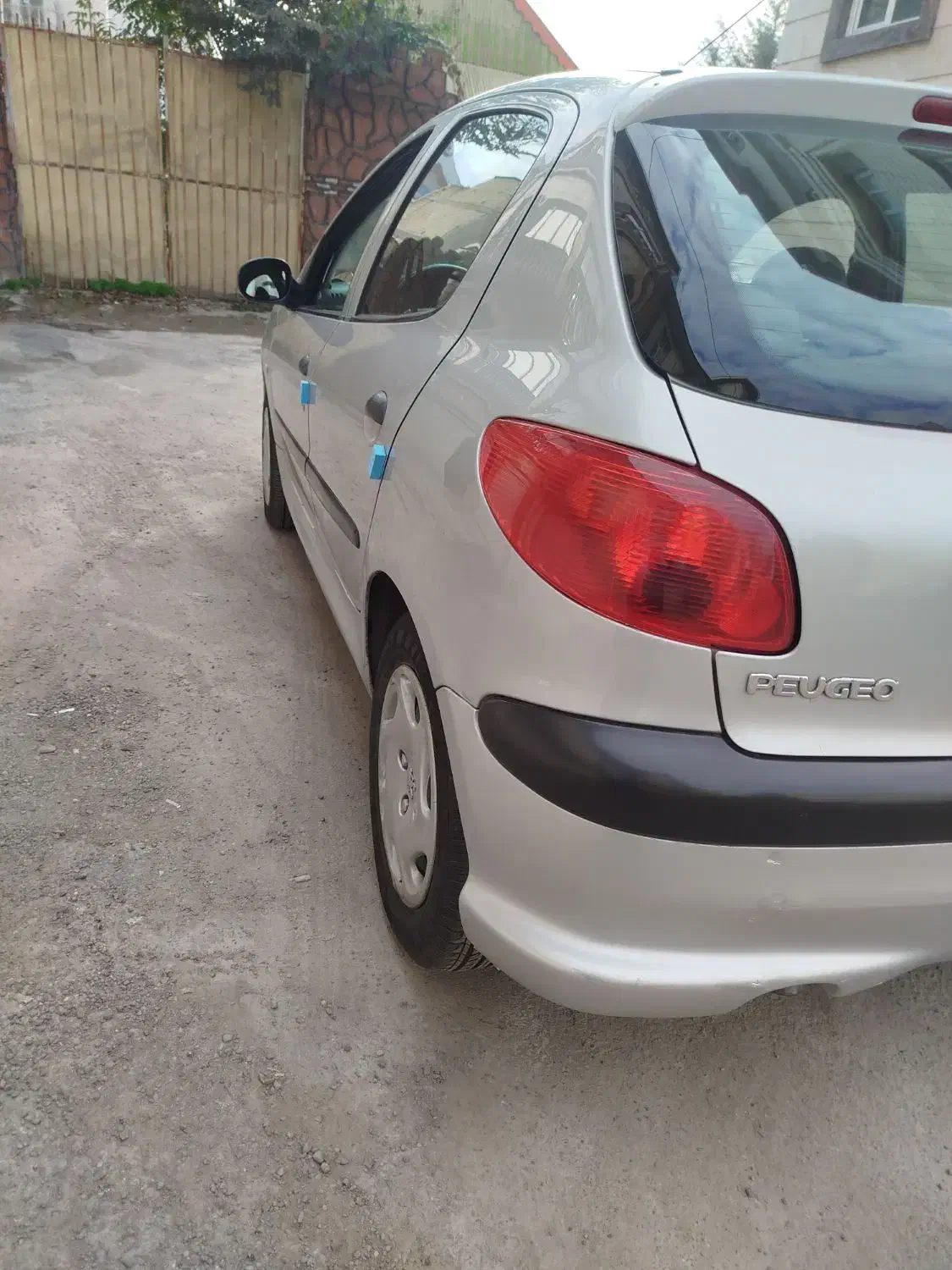 ماشین 206|خودرو سواری و وانت|رشت, پسیخان|دیوار