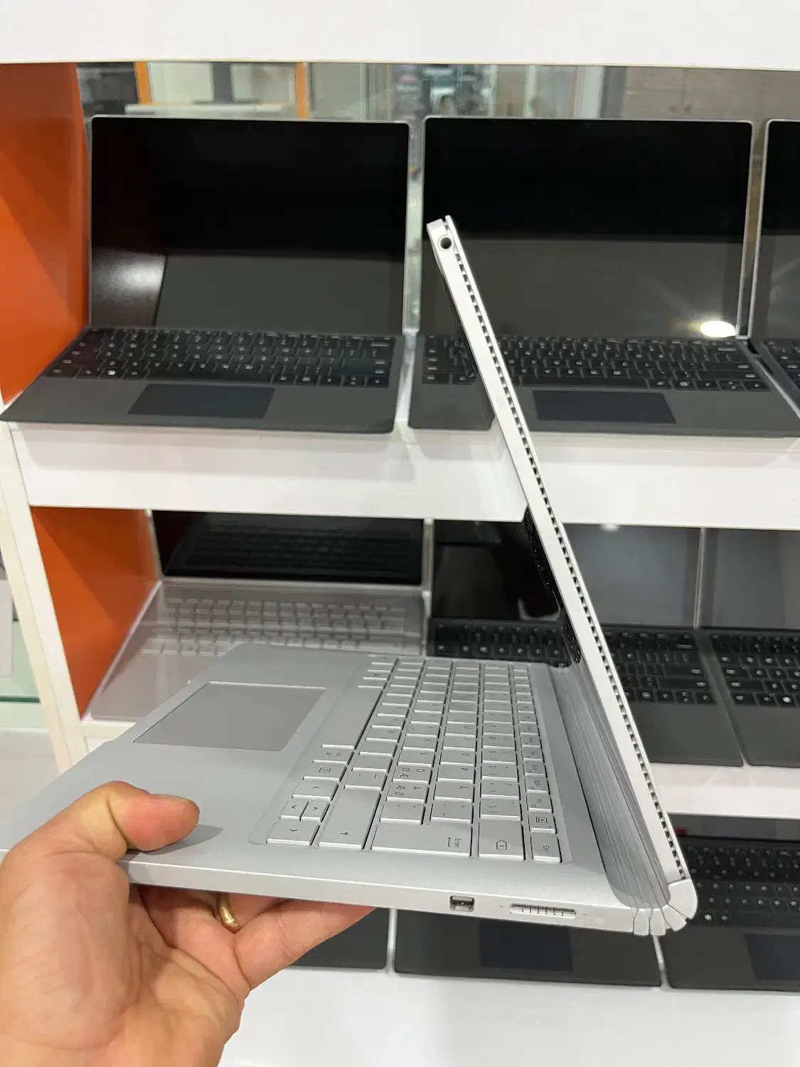 سرفیس بوک ۱ surface book 1 i7/16/512/2 gb graphic|رایانه همراه|شیراز, ملاصدرا|دیوار