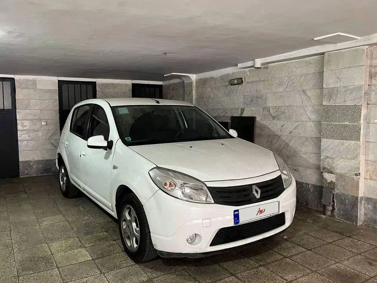 ساندرو اتومات مدل ۹۶ کاملا سالم بدون رنگ|خودرو سواری و وانت|تهران, پرستار|دیوار