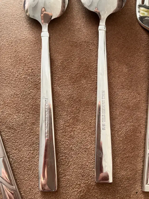 سرویس قاشق چنگال المانی|ظروف سرو و پذیرایی|اصفهان, باغ دریاچه|دیوار