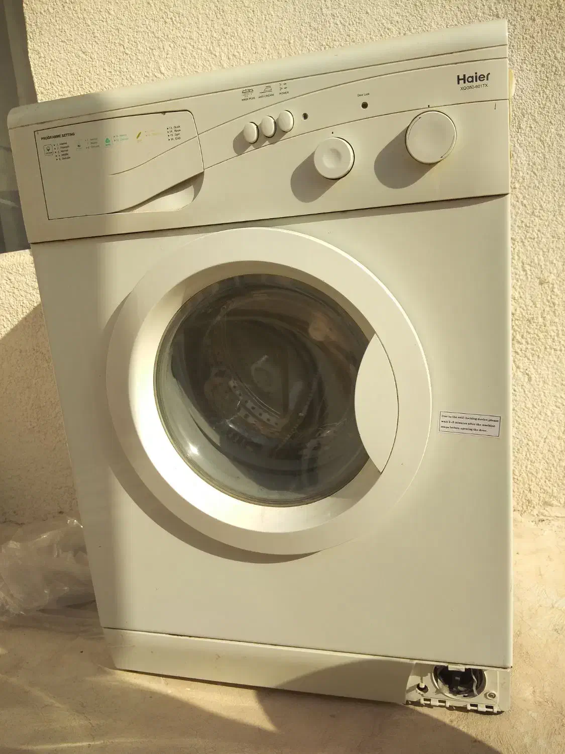 ماشین لباسشویی مارک حایر قیمت 2700000|ماشین لباسشویی و خشک‌کن لباس|بجنورد, |دیوار