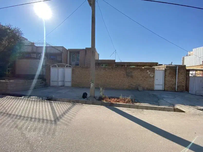 رهن کامل منزل ویلایی کارکنان|اجارهٔ خانه و ویلا|دوگنبدان, |دیوار