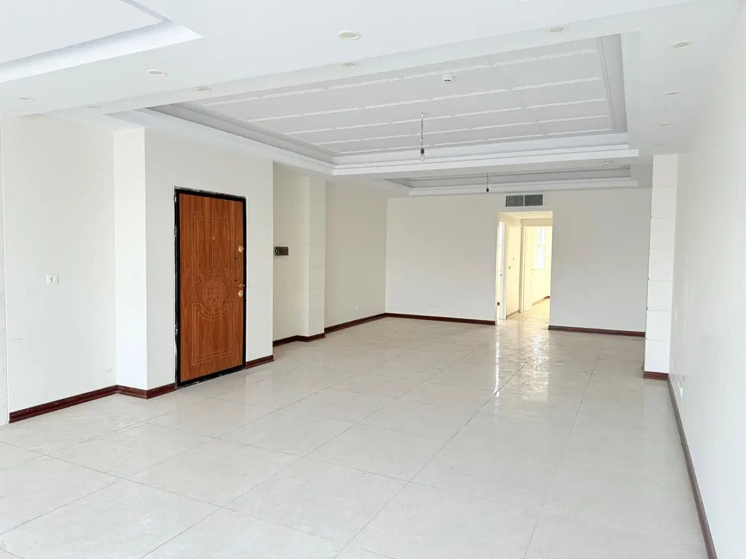 نقاشی ساختمان(کورد کرمانشاه)|خدمات پیشه و مهارت|سیرجان, |دیوار