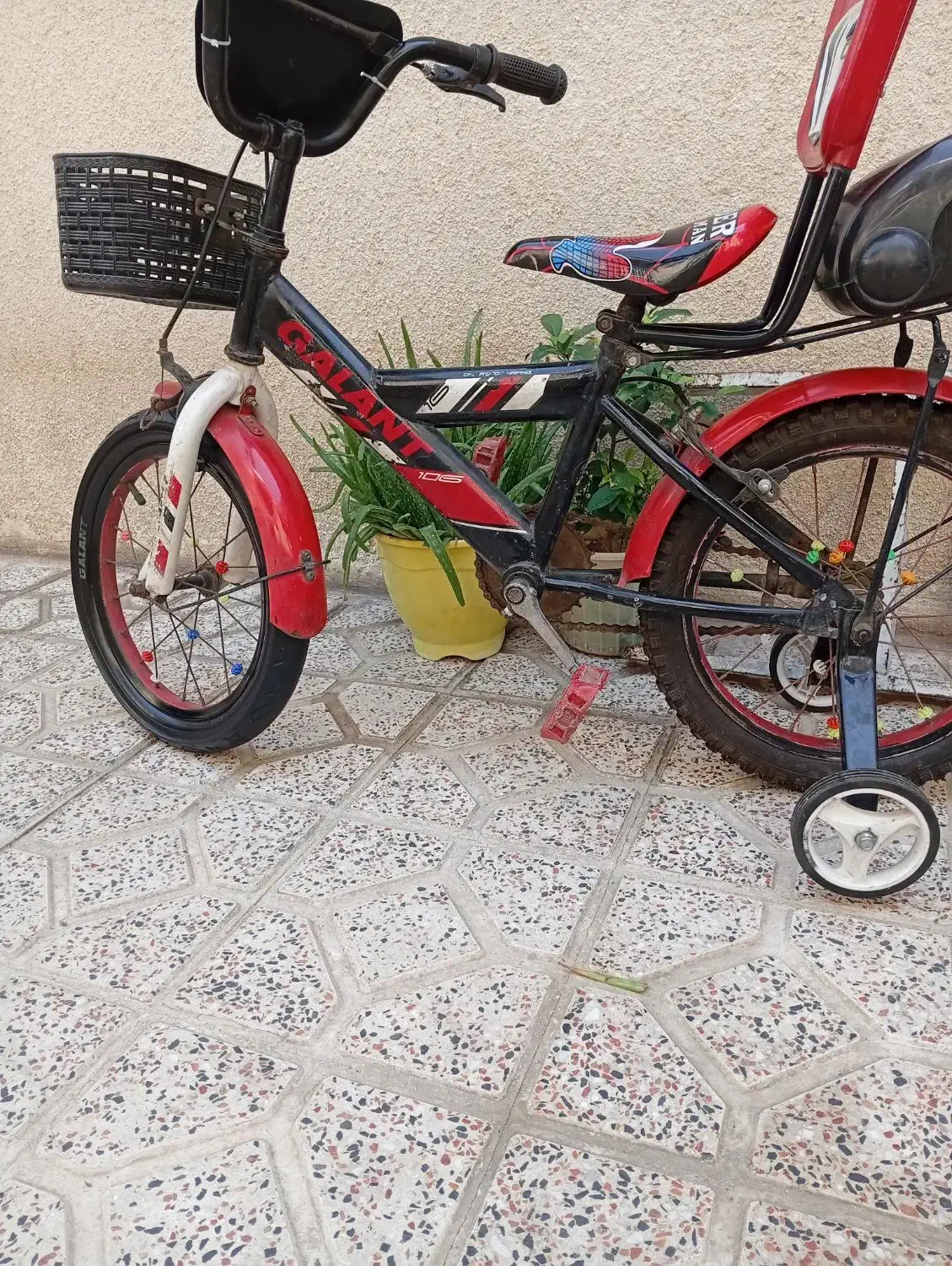 دو عدد دوچرخه سایز یکی سایز 12|دوچرخه، اسکیت، اسکوتر|ارومیه, |دیوار