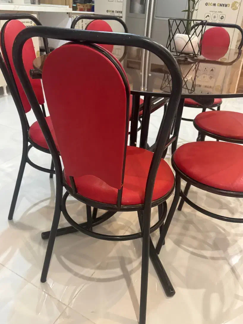 میز و صندلی اشپزخانه (ناهارخوری)|میز و صندلی غذاخوری|گرگان, |دیوار