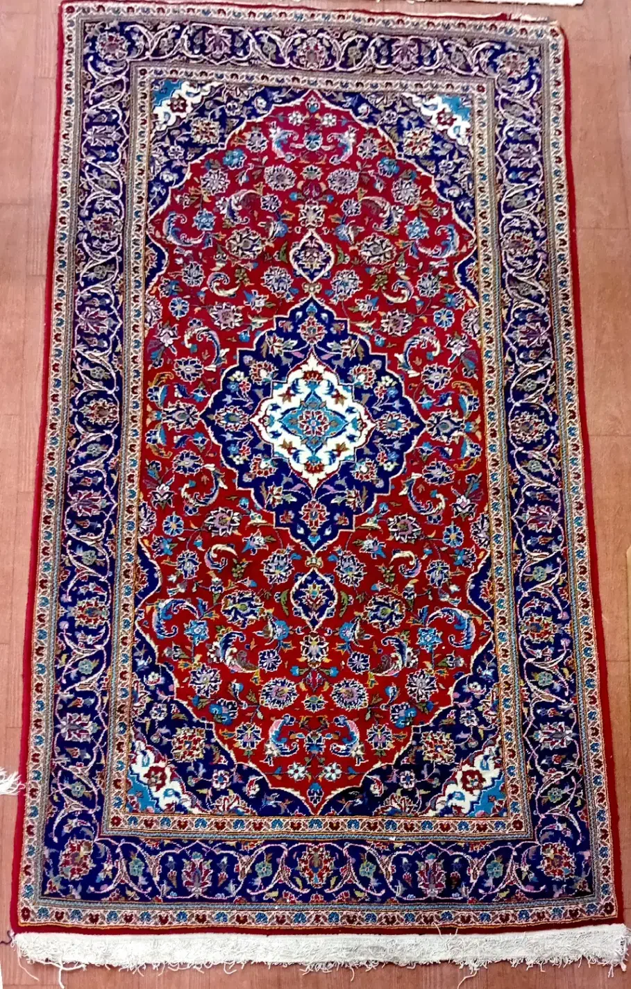 فرش دستباف قاب قرآنی سورمه ای کلکسیونی|فرش|یزد, |دیوار