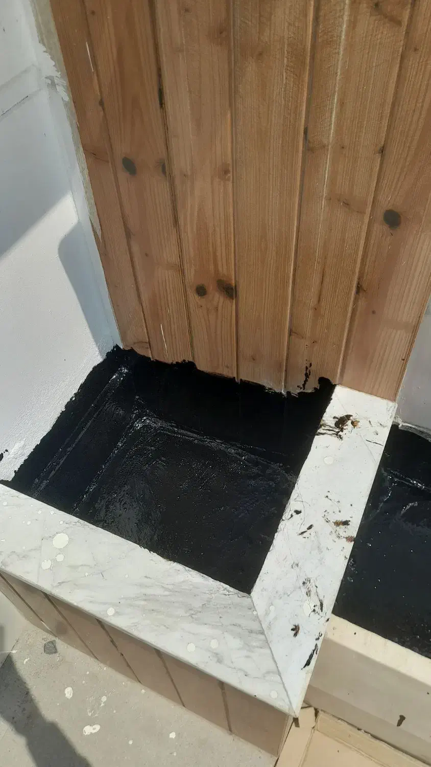 ایزوگام مایع بدون نیاز به گرم کردن|مصالح و تجهیزات ساختمان|الیگودرز, |دیوار