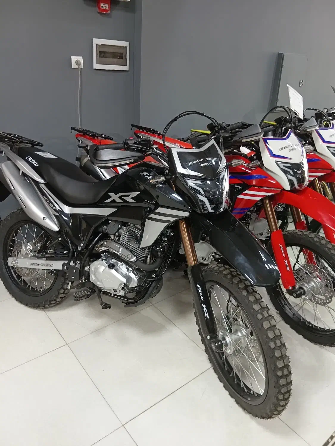 فقط با یه کارت ملی موتور بخر|موتورسیکلت|فردیس, نسترن شرقی|دیوار