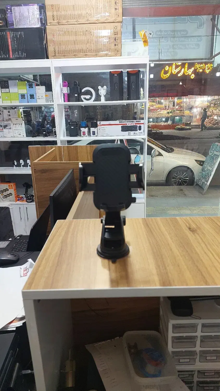 هولدر ماشین و موتور|لوازم جانبی موبایل و تبلت|رشت, معلولین|دیوار