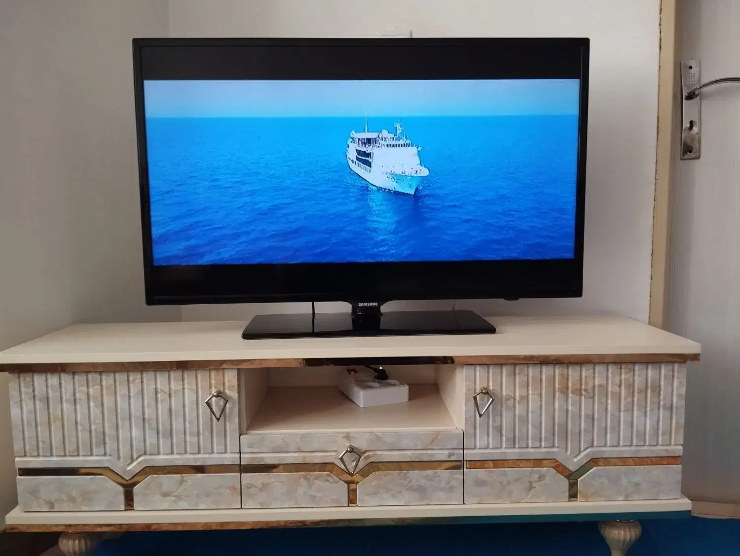 تلویزیون 40 اینچ سامسونگ|تلویزیون و پروژکتور|نسیم‌شهر, |دیوار