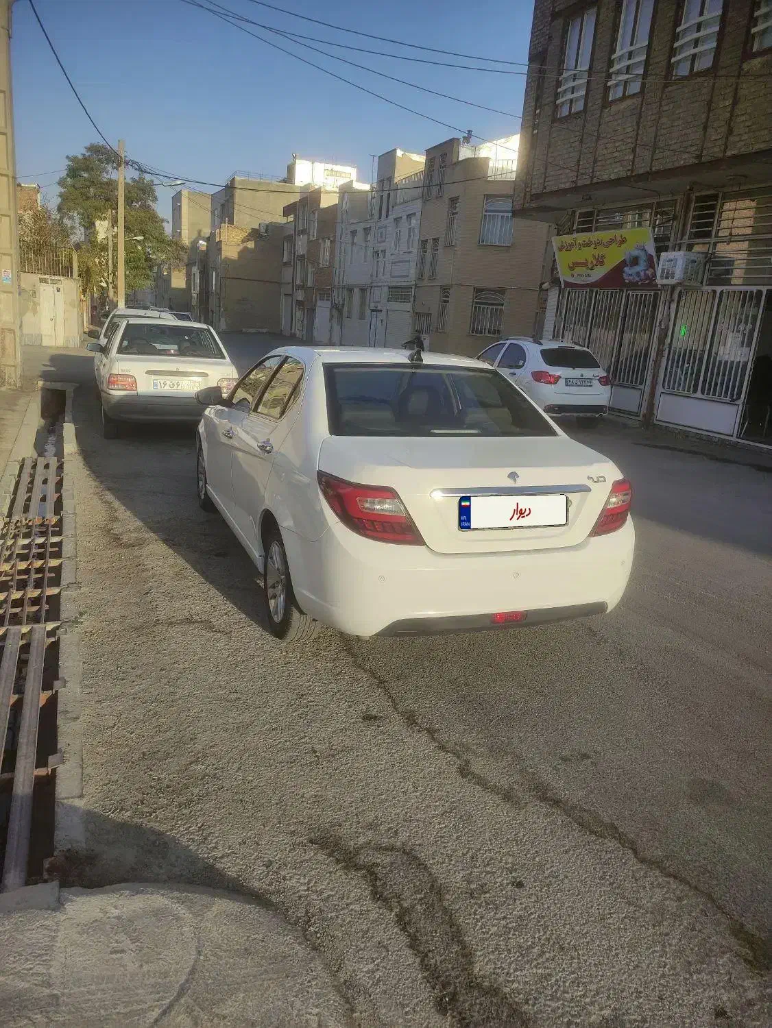 دنا پلاس مدل۱۴۰۰|خودرو سواری و وانت|اراک, |دیوار