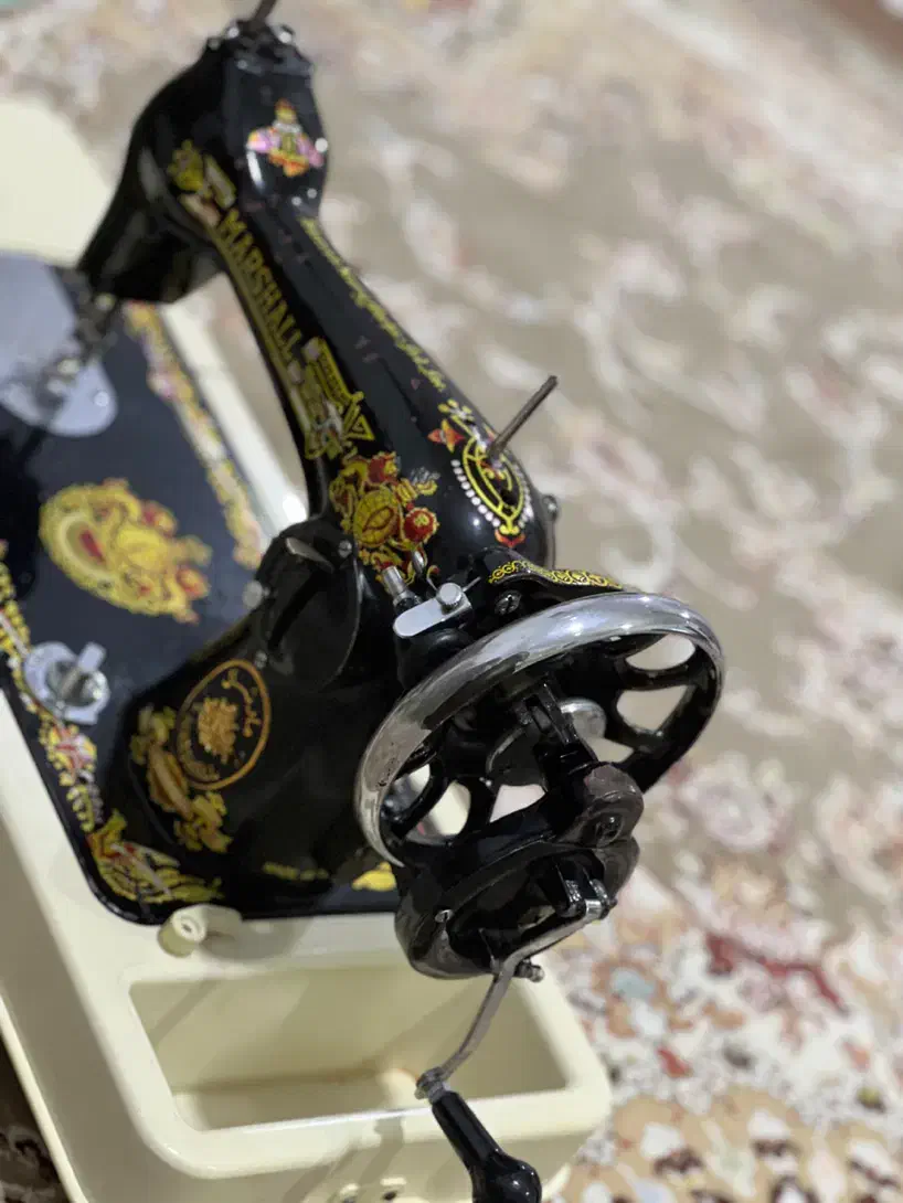 چرخ خیاطی|چرخ خیاطی و ریسندگی|سلماس, |دیوار