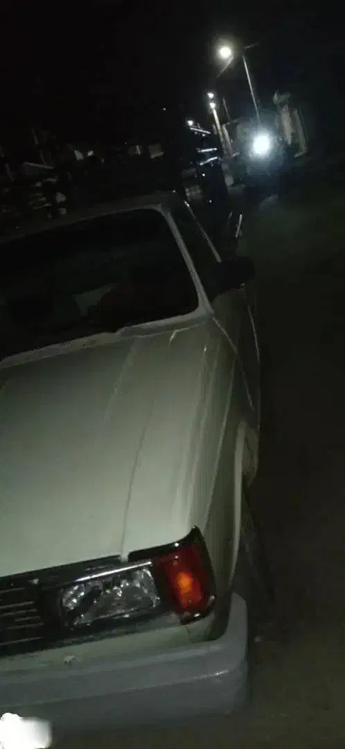 وانت بار کاملا سالم و تمیز|خودرو سواری و وانت|ایذه, |دیوار