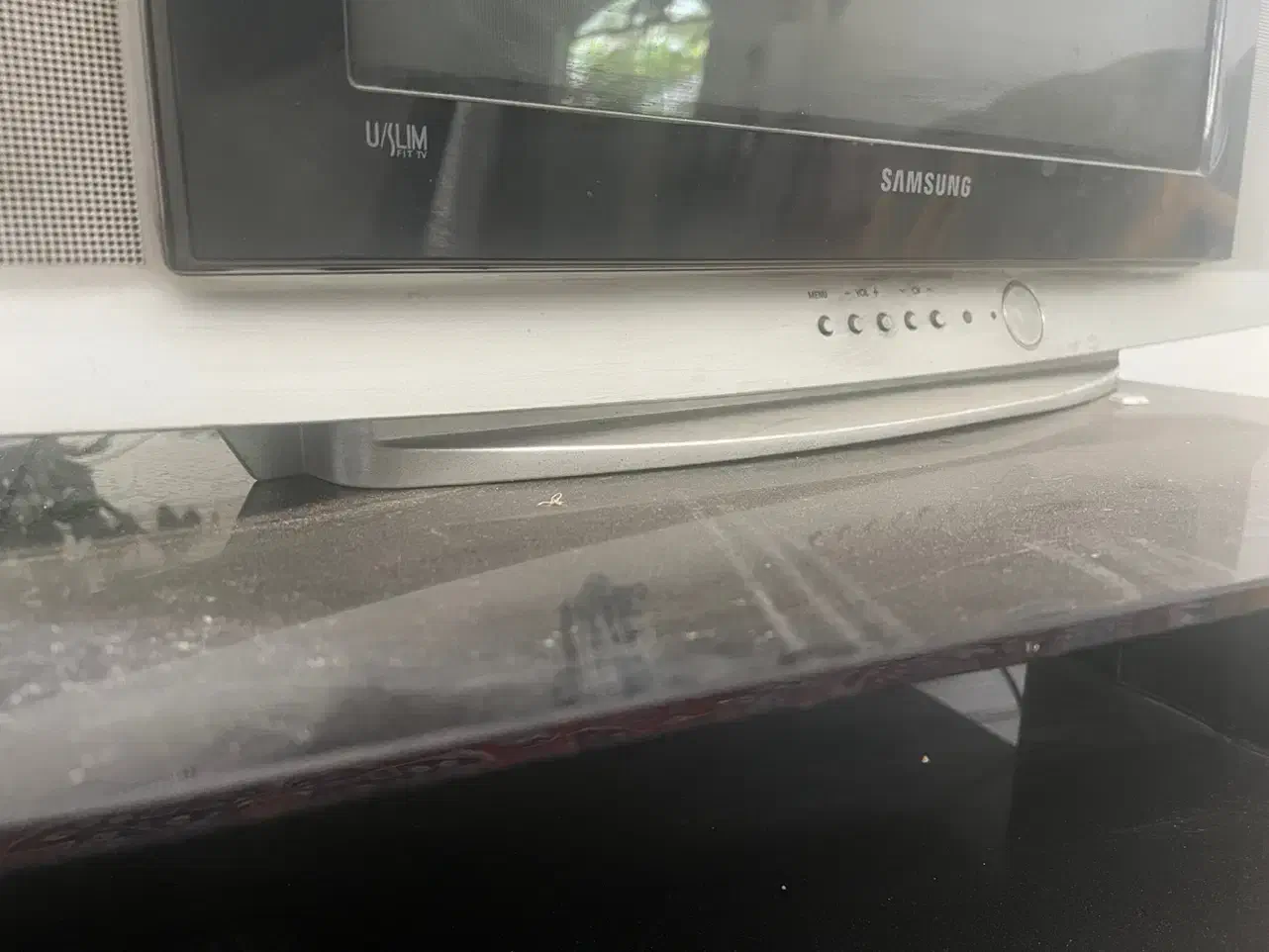 تلویزیون سامسونگ۲۱|تلویزیون و پروژکتور|کرمان, |دیوار