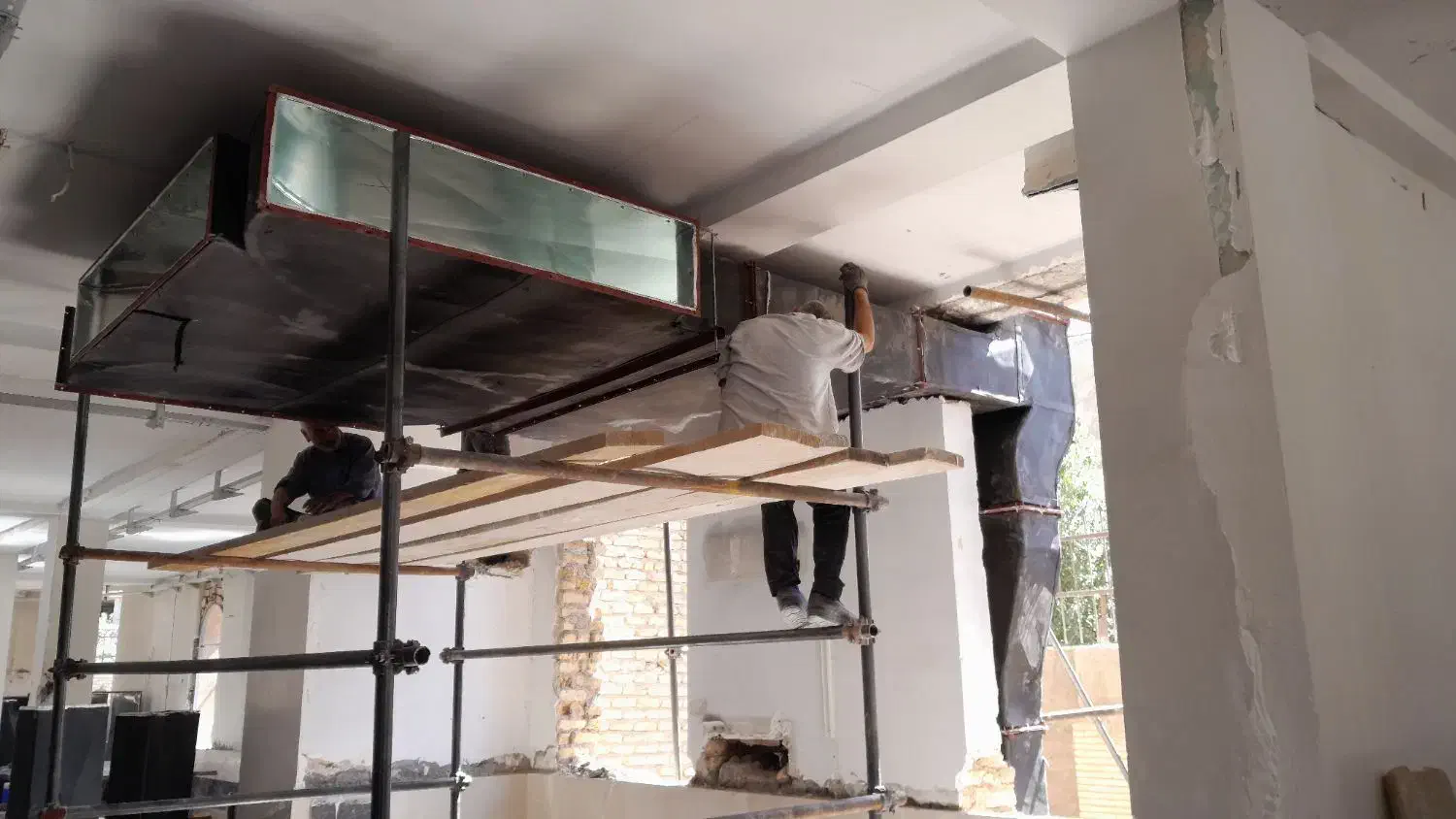 اجرای انواع کانال گردوچهارگوش و انواع دریچه هوا|خدمات پیشه و مهارت|قرچک, فردیس|دیوار