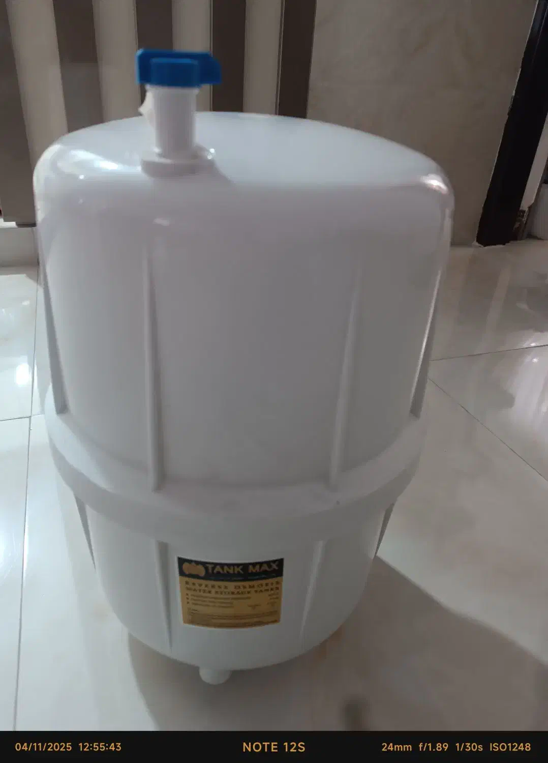 منبع آب تصفیه خانگی|آب‌سردکن و تصفیه آب|سنگر, |دیوار