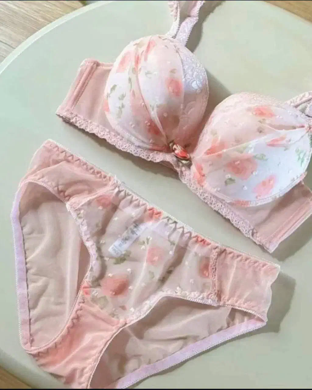 فروشنده|لباس|اراک, |دیوار