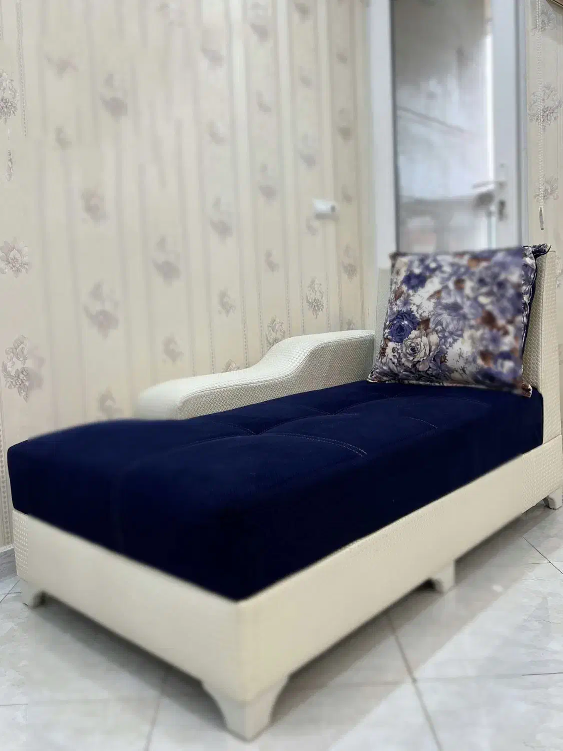 مبلمان|مبلمان خانگی و میز عسلی|خمام, |دیوار