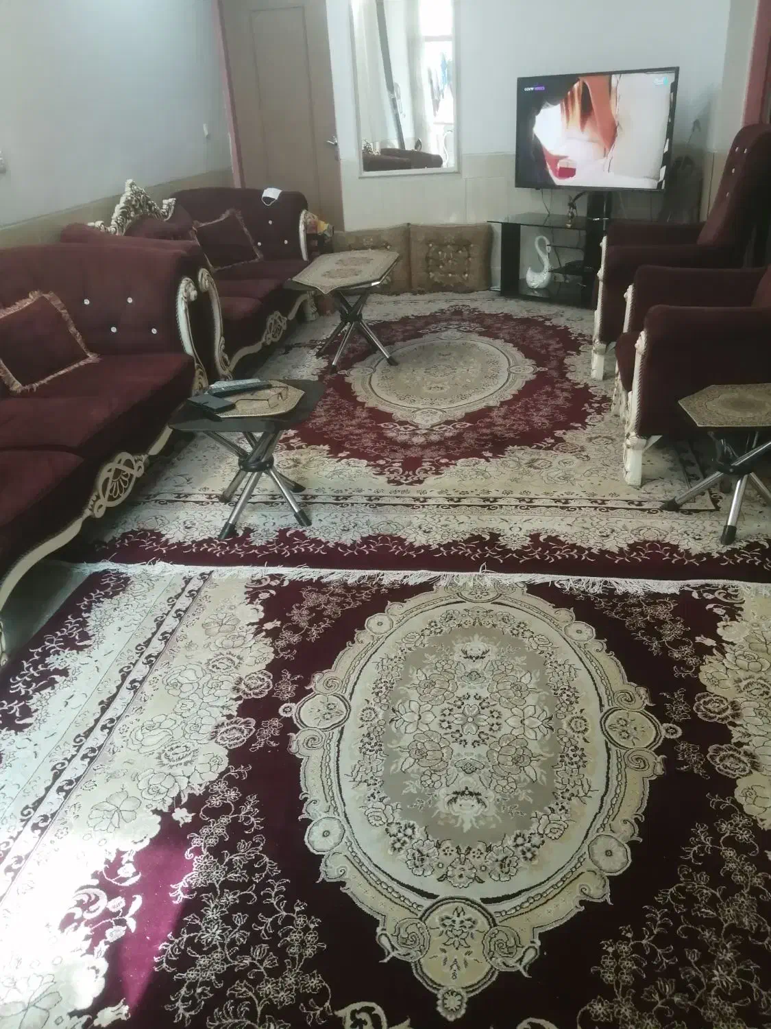 فرش 12 و 9 متری|فرش|اصفهان, حصه جنوبی|دیوار