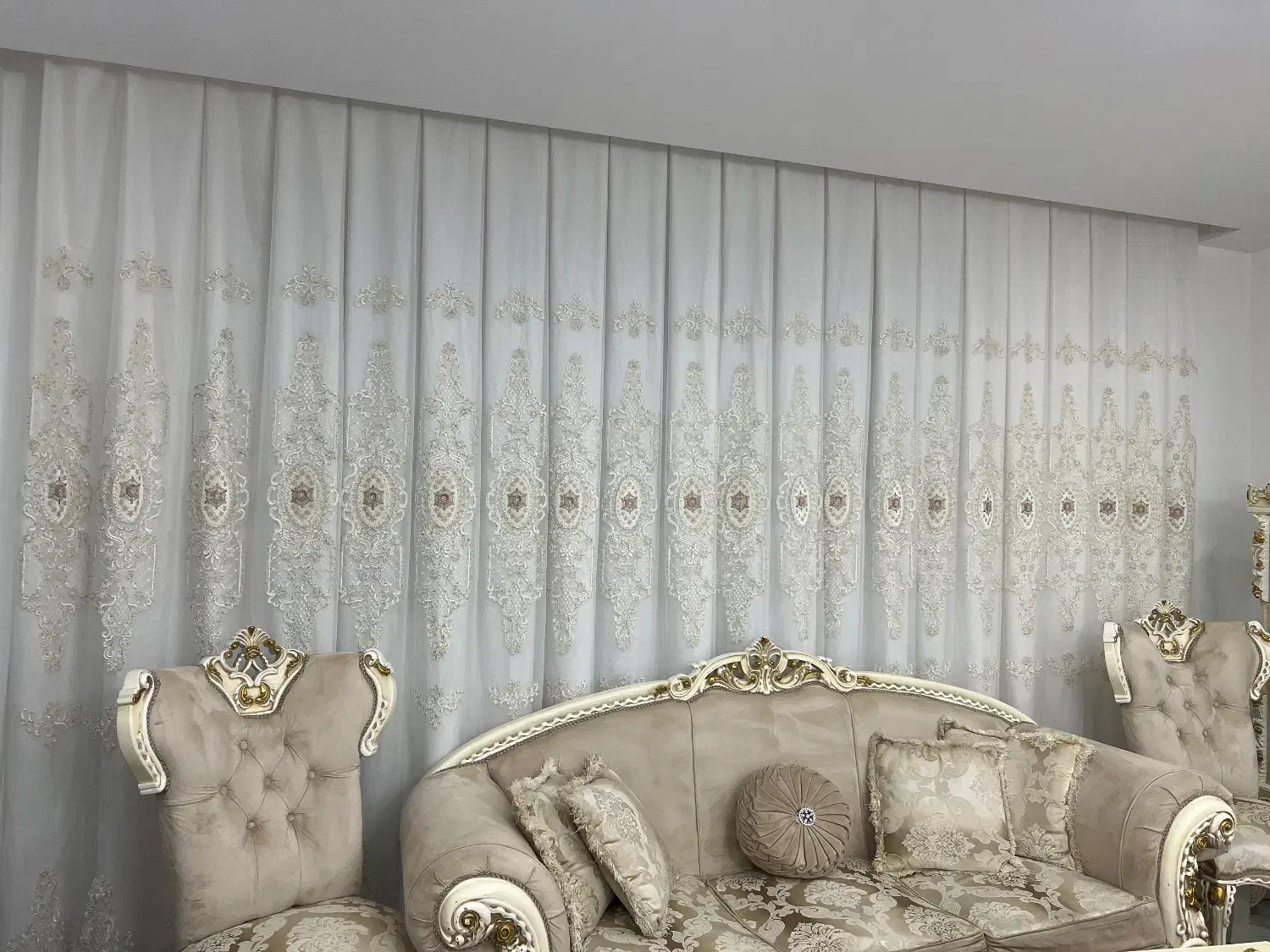 پرده پذیرایی|پرده، رانر، رومیزی|رباط‌کریم, رباط‌کریم|دیوار