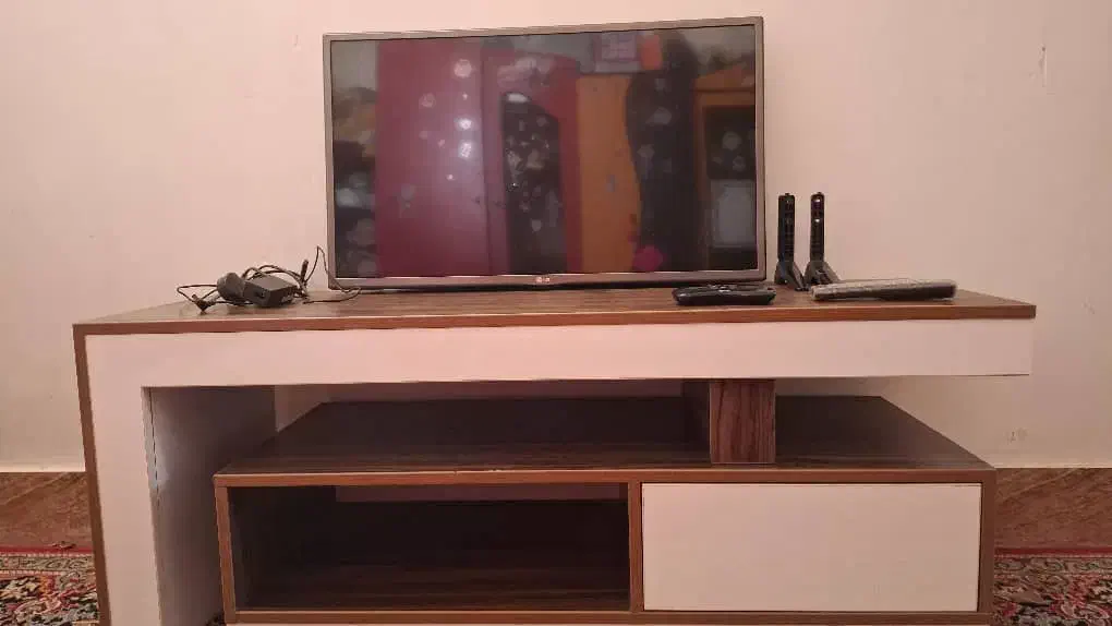 ال.ایدی.۳۲اینج.الجی.بامیز|تلویزیون و پروژکتور|شیراز, سلطان آباد|دیوار