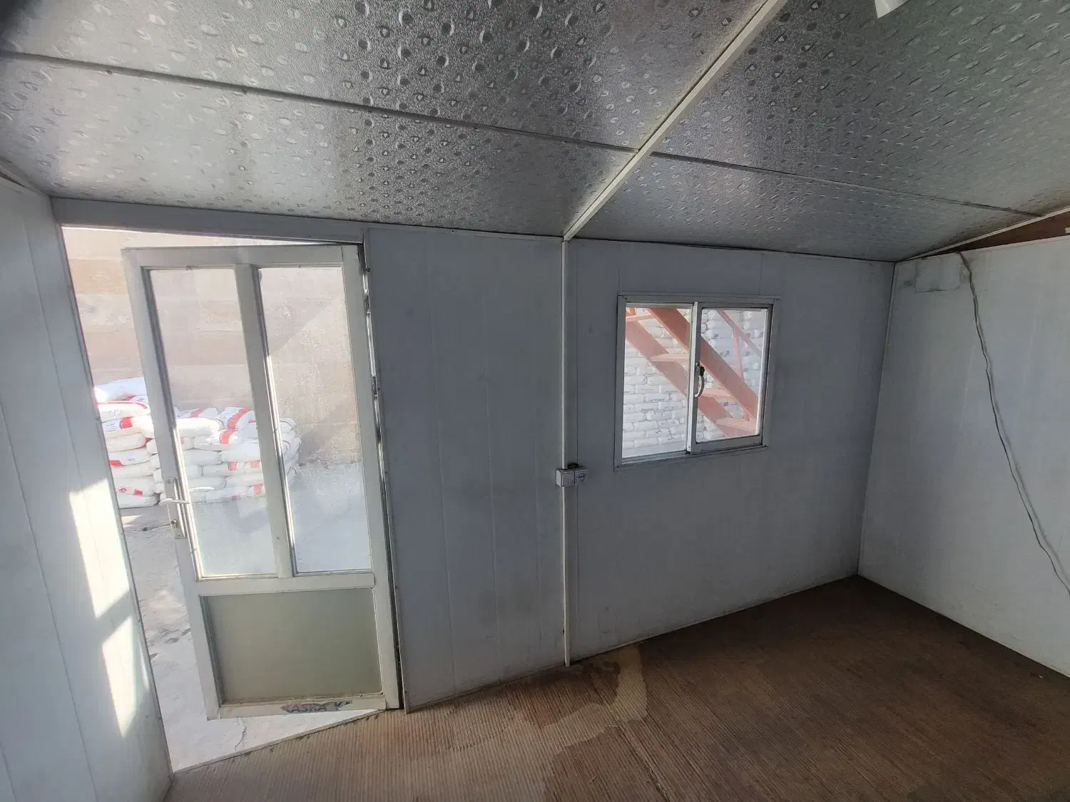 کانکس ۲،۵۰ × ۳،۷۰|مصالح و تجهیزات ساختمان|کهریزک, |دیوار