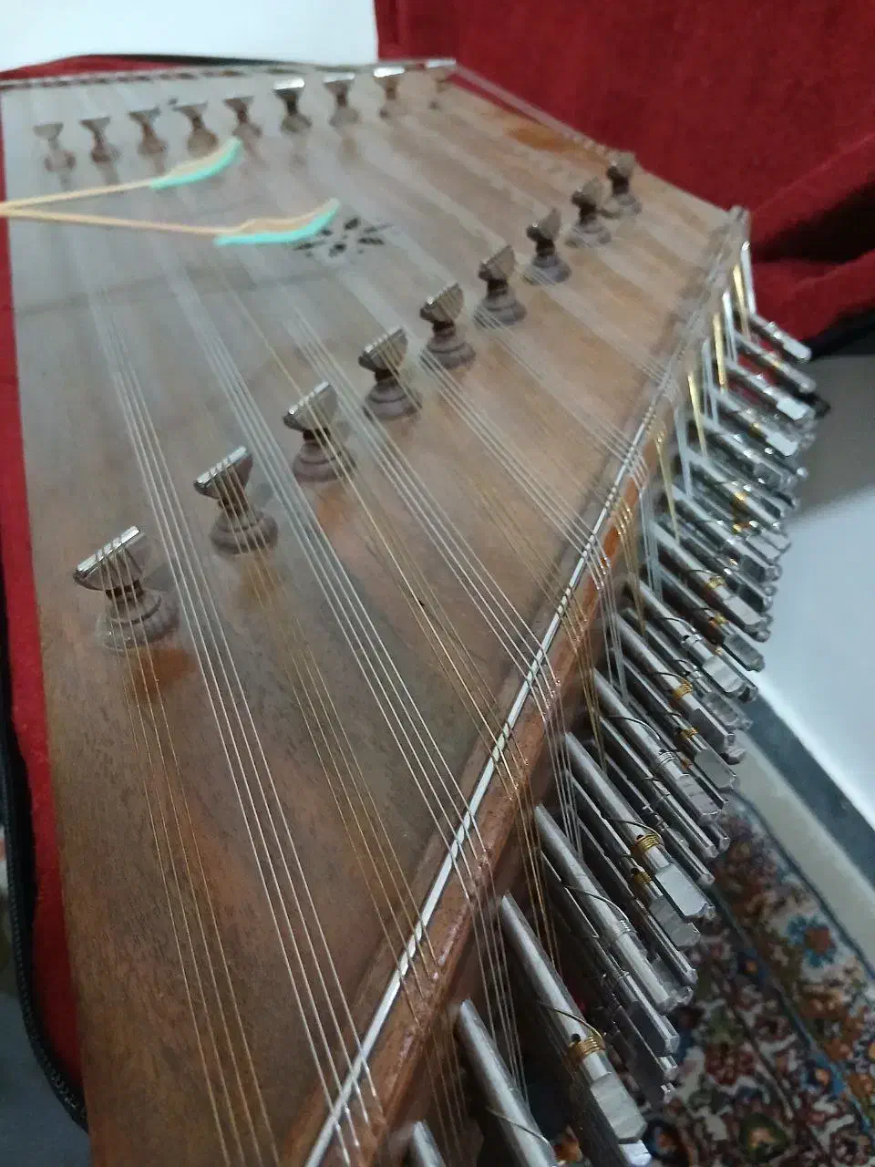 سنتور|سازهای سنتی|همدان, |دیوار