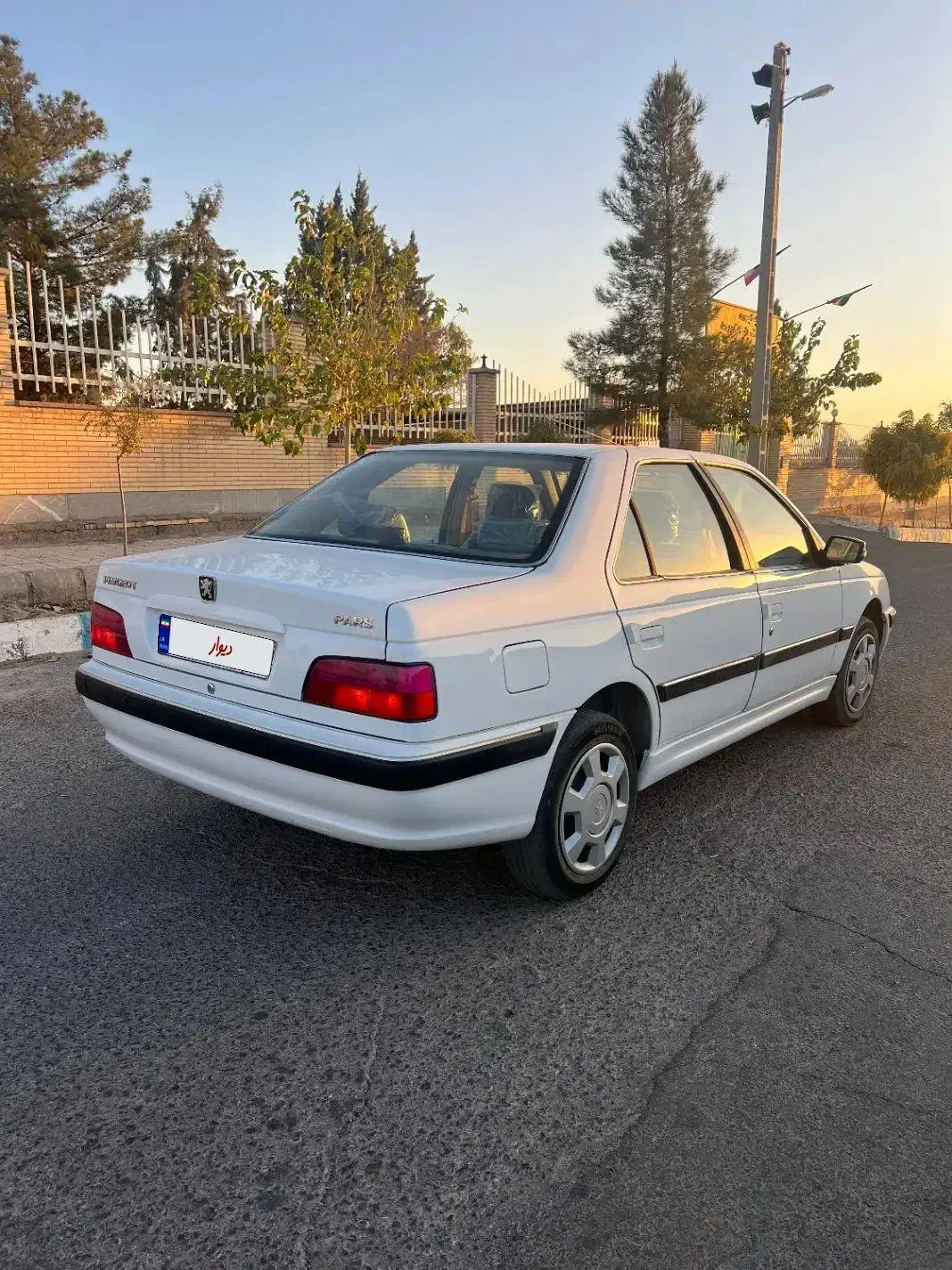 پژو پارس|خودرو سواری و وانت|ماهان, |دیوار