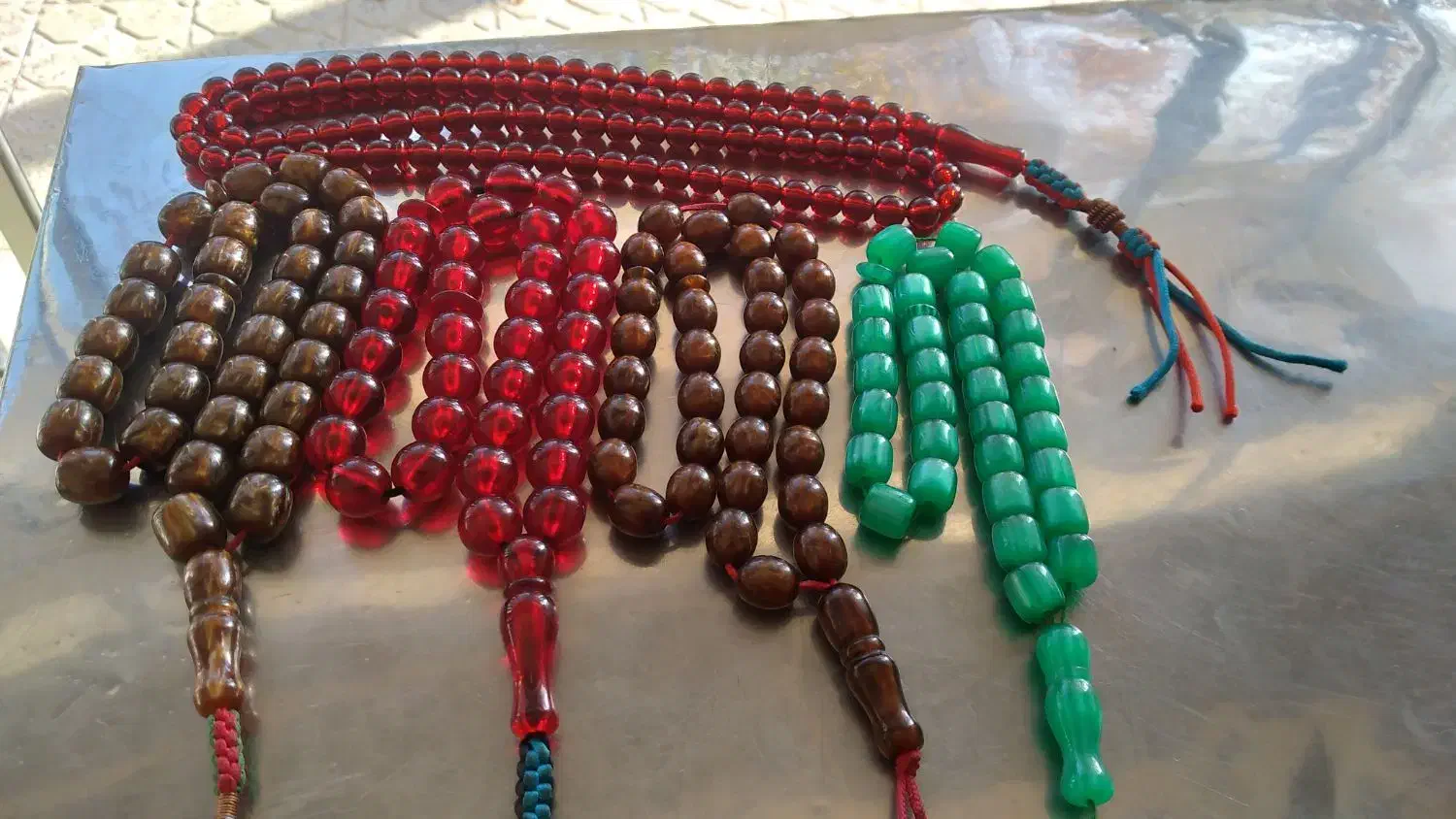 تسبیح|کلکسیون اشیاء عتیقه|بن, |دیوار