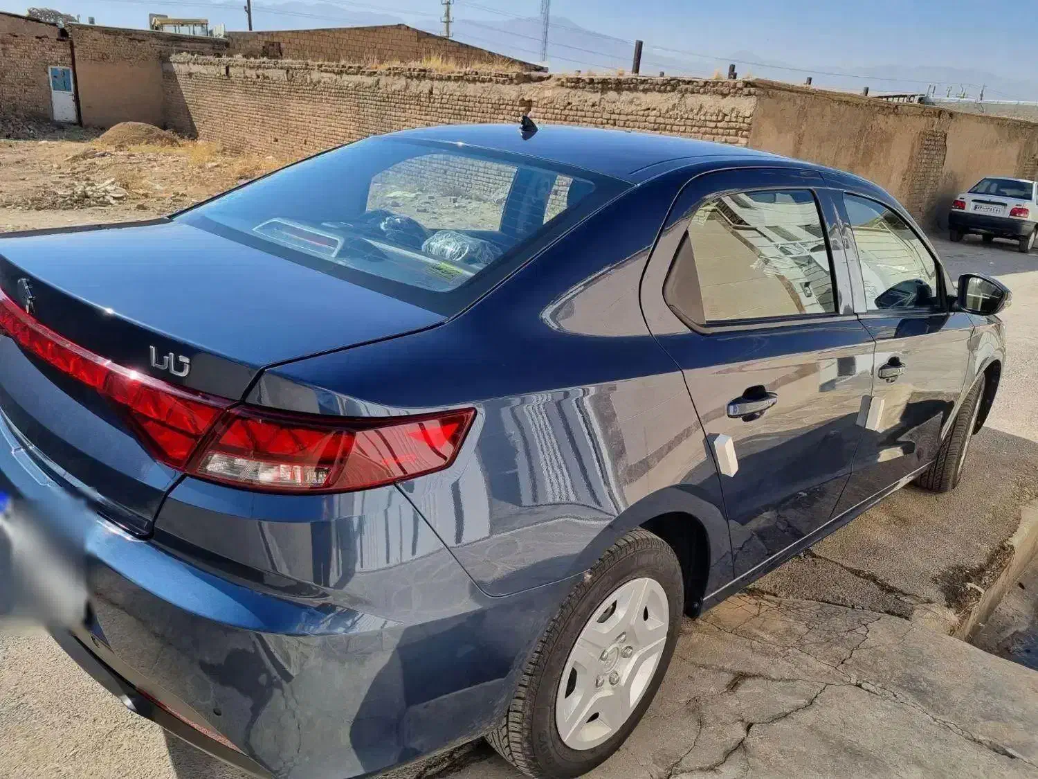 تارا ۴۰۲موتورتیوفایو پلاس|خودرو سواری و وانت|بروجرد, |دیوار