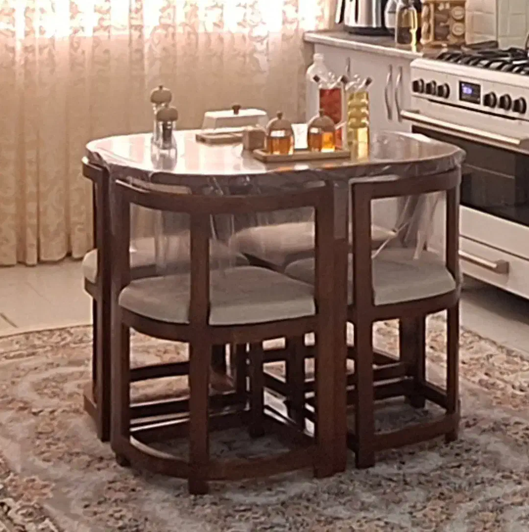 میز نهارخوری چهارنفره|میز و صندلی غذاخوری|تهران, بهداشت|دیوار