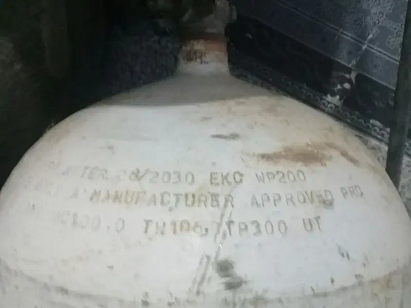 کپسول|ابزارآلات|بردسکن, |دیوار