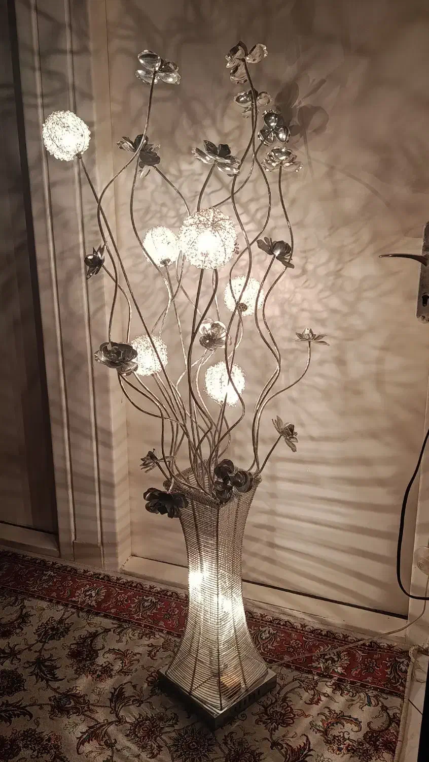 چراغ کنار سالنی|چراغ خواب و آباژور|تهران, تهرانپارس غربی|دیوار